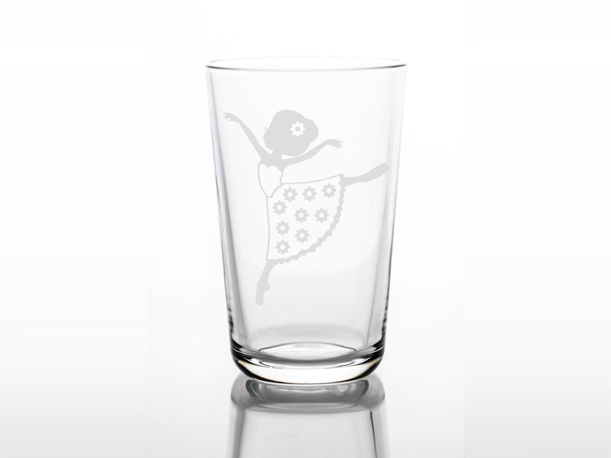 Personalisiertes Kinderglas mit Namen und Ballerina | Trinkglas mit Gravur - Prami's