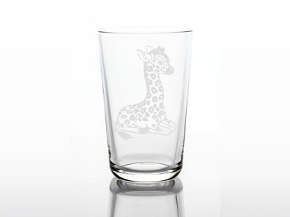 Personalisiertes Kinderglas mit Namen und Giraffe | Trinkglas mit Gravur - Prami's