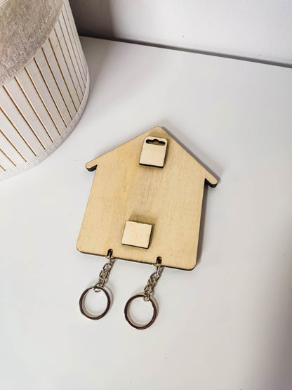 Schlüsselbrett Home mit 2 Schlüsselanhänger | Schlüsselhalter als Einzugsgeschenk.