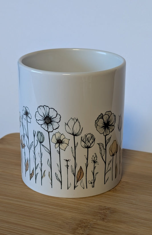 Bedruckte Kaffeetasse Wildblumen