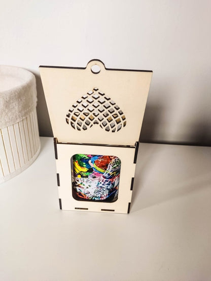 Handgefertigte Geschenkbox für Tassen aus Holz - Perfekte Geschenkidee für Kaffeeliebhaber - Prami's