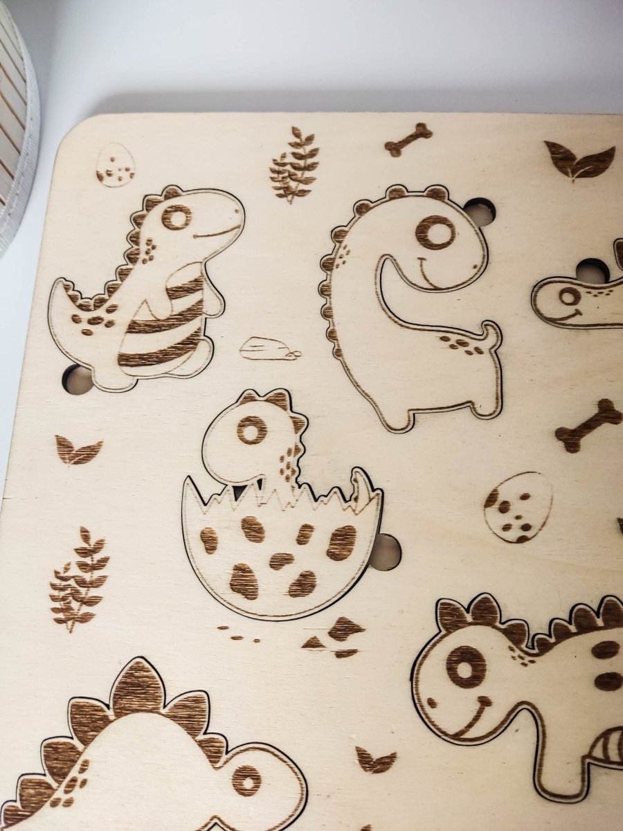 Kinder Steckpuzzle "Dino" aus Holz | Puzzle für Kleinkinder mit Dinosaurier Motiven - Prami's