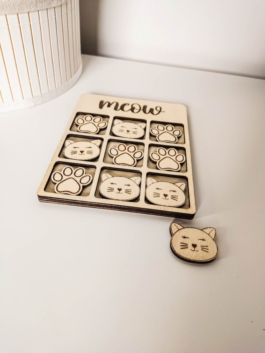 Personalisierbares TicTacToe "Katze" Spiel aus Holz | Brettspiel mit Namen und Katzen - Prami's