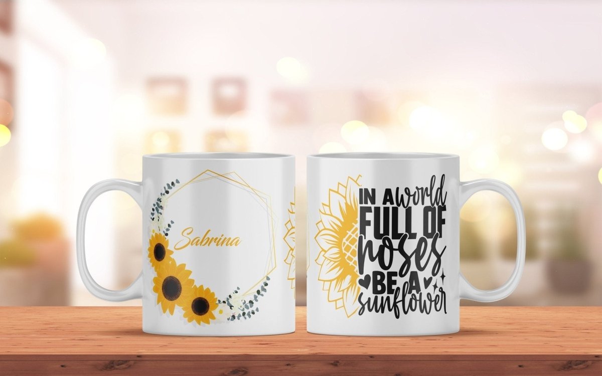 Personalisierte Tasse mit Namen und Sonnenblumen Motiv | Bedruckte Spruchtasse aus Keramik - Prami's