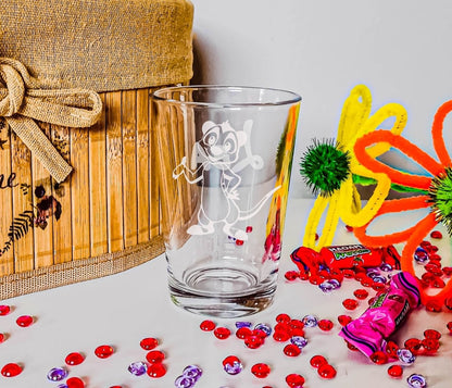 Personalisiertes Kinderglas mit Namen und Erdmännchen | Trinkglas mit Gravur - Prami's