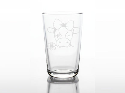 Personalisiertes Kinderglas mit Namen und Kuh | Trinkglas mit Gravur - Prami's