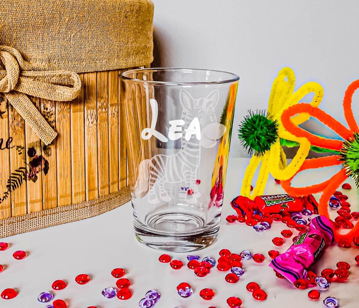 Personalisiertes Kinderglas mit Namen und Zebra | Trinkglas mit Gravur - Prami's