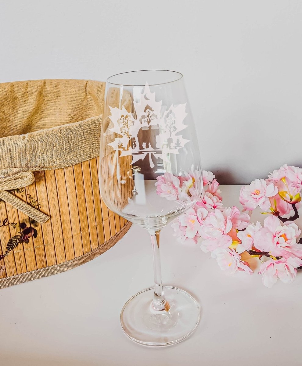Personalisiertes Weinglas mit Name und Bär Motiv | Longdrink Glas mit Gravur - Prami's