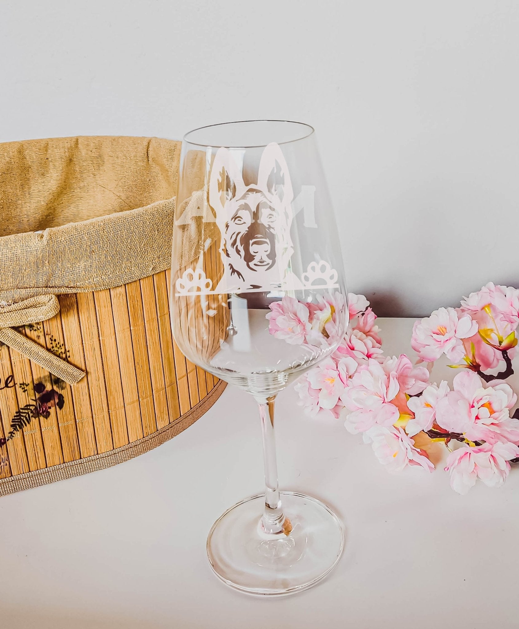 Personalisiertes Weinglas mit Name und Deutschem Schäferhund Motiv | Longdrink Glas mit Gravur - Prami's