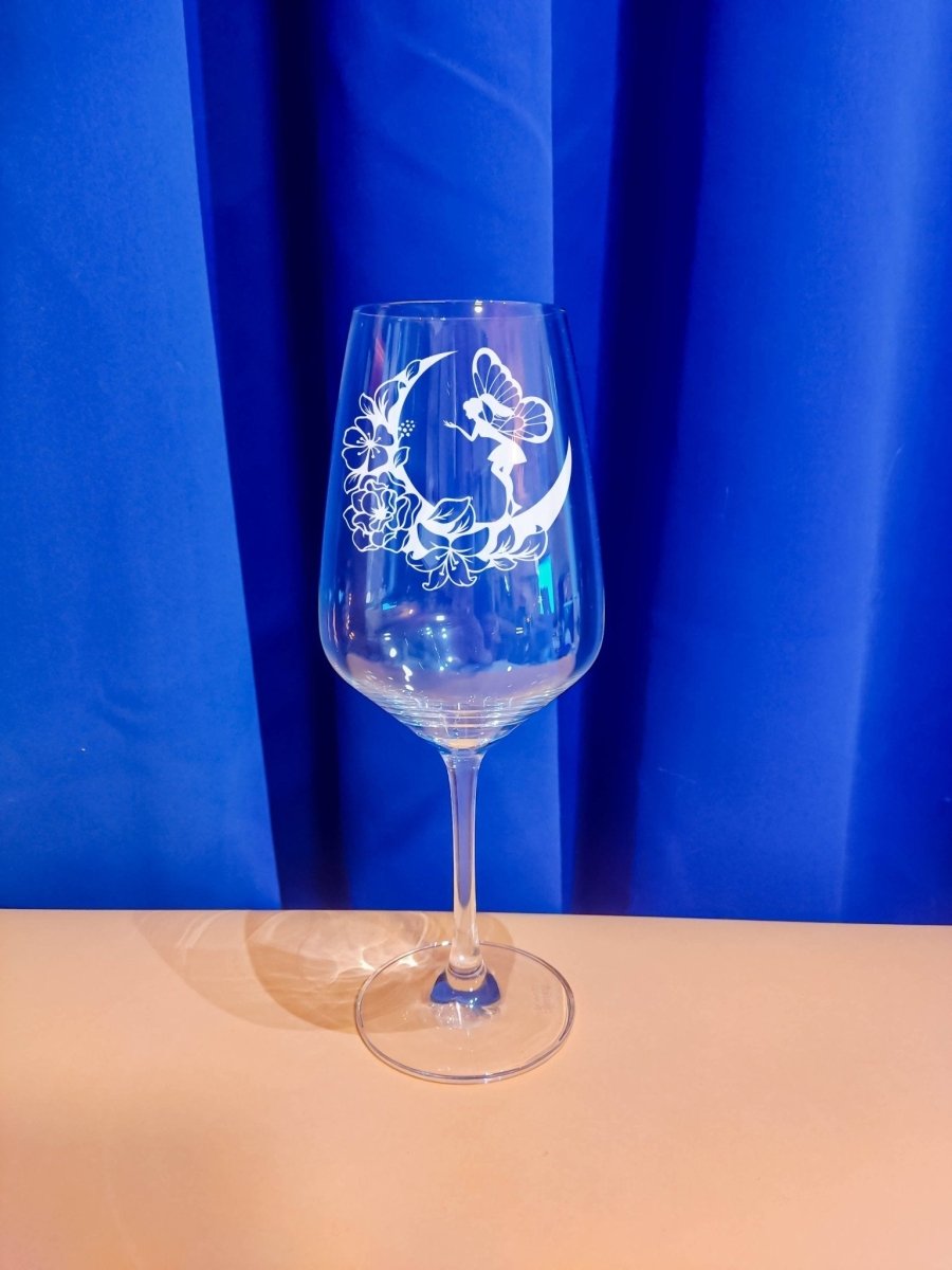 Personalisiertes Weinglas mit Name und Feen Motiv | Longdrink Glas mit Gravur - Prami's