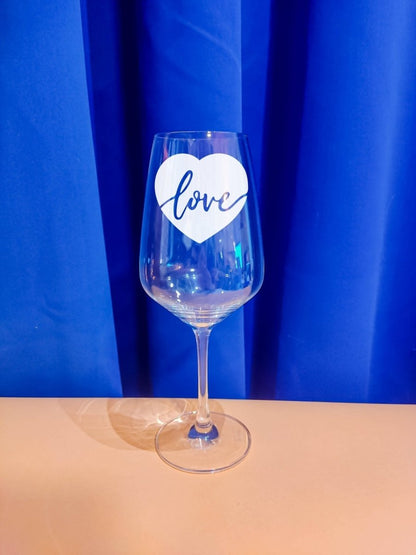 Personalisiertes Weinglas/Longdrinkglas mit Gravur "Love" - Spülmaschinenfest und robust - Prami's