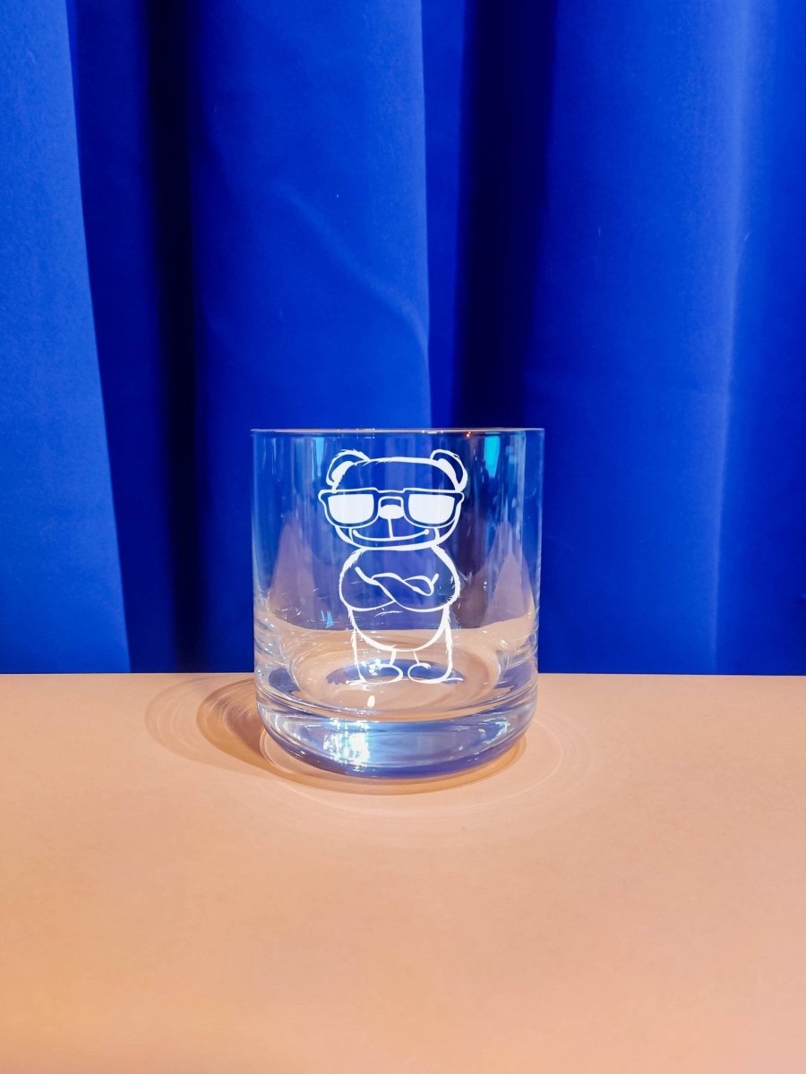 Personalisiertes Whiskyglas mit Name und Bär Motiv | Whisky Glas mit Gravur - Prami's