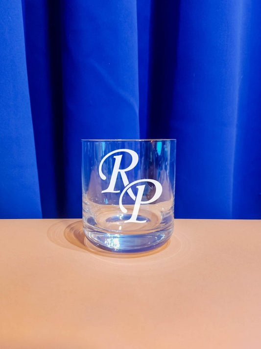 Personalisiertes Whiskyglas mit Name und Initialen | Whisky Glas mit Gravur - Prami's