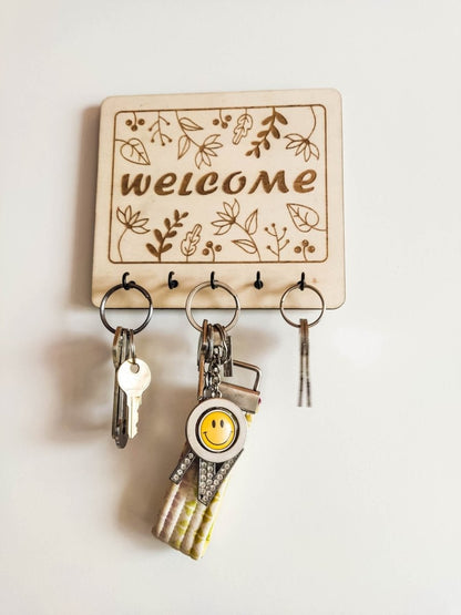 Schlüsselbrett Welcome mit 5 Haken für Schlüssel | Schlüsselhalter als Einzugsgeschenk - Prami's