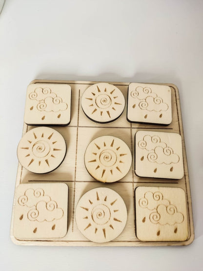 Tic Tac Toe Spiel "Sonne & Regen" aus Holz | Brettspiel mit süßen Figuren | Holzspiele für Familie - Prami's